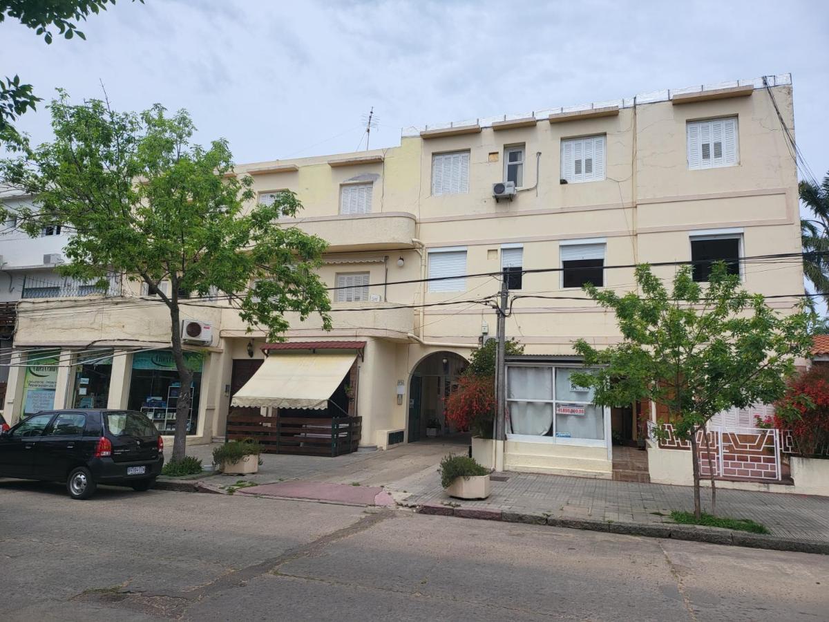 Apartamento Con Terraza Y Parrillero Piriápolis Exterior photo